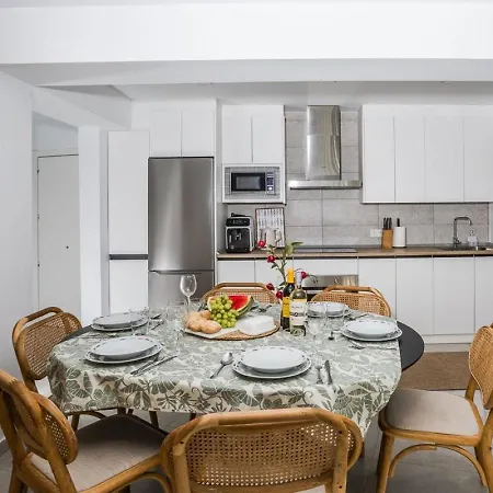 Apartmán Mimosa - 5 Minutes Walk To The Sea And