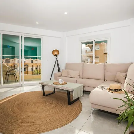 Mimosa - 5 Minutes Walk To The Sea And Apartmán *